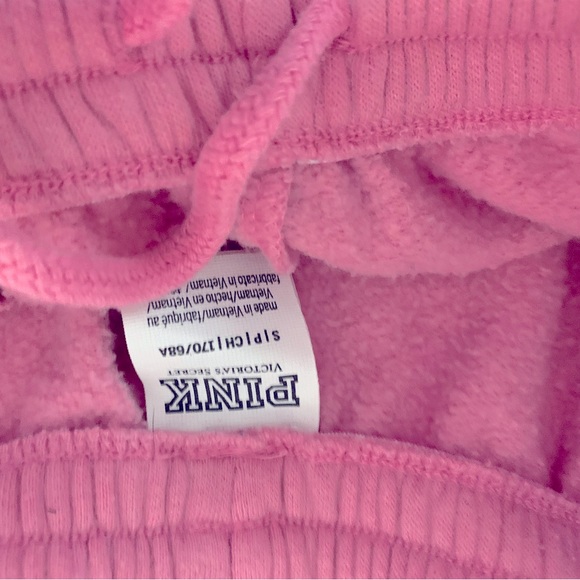 Victoria’s Secret PINK shorts - Picture 3 of 4